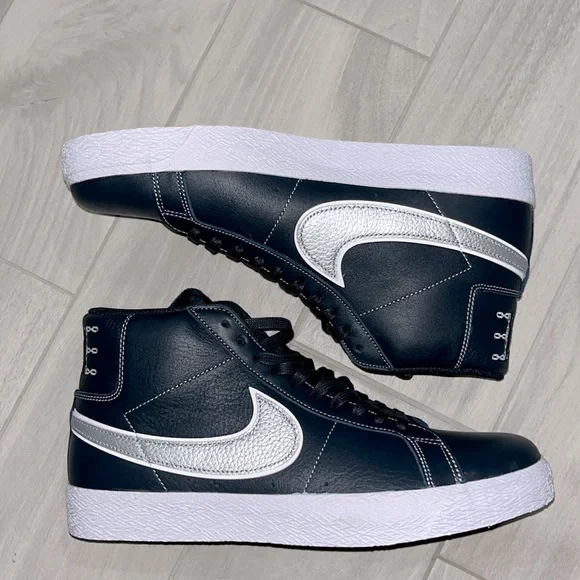 スケートボード Nike Zoom Blazer Mid MS QS 11 WEB販売スタート】Nike SB Zoom Blazer Mid MS QS 